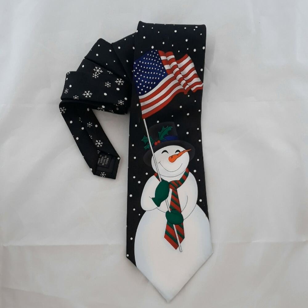 Yule TIE Greetings Hallmark Patriotic USA Flag Snowman